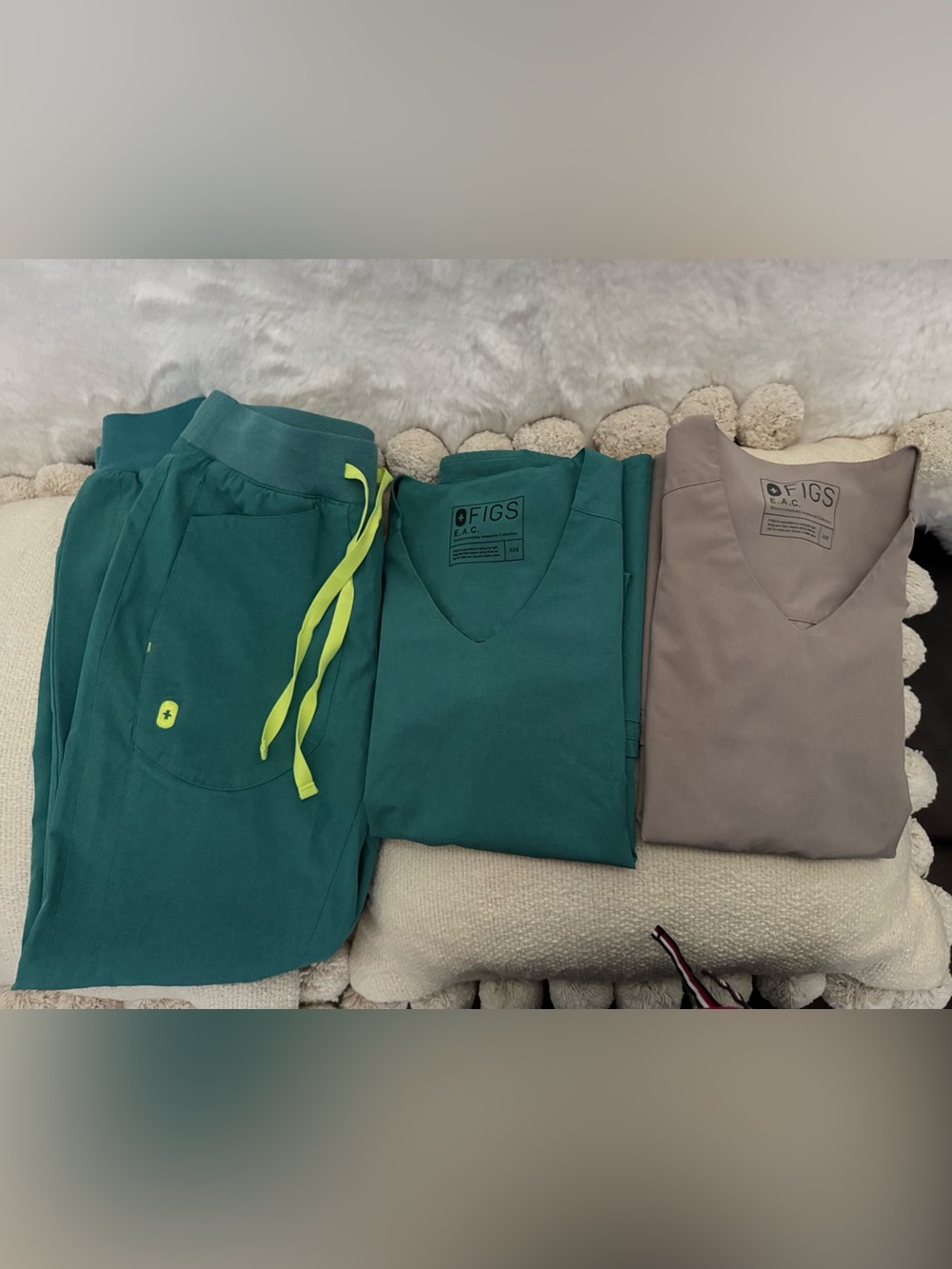 FIGS Scrubs 3-Piece Bundle XXS – 2 Tops + Pants – Excellent Condition